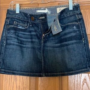 Gap mini denim skirt size 25